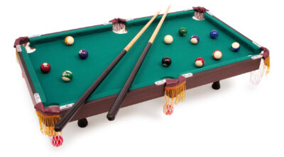 Billard de table avec accessoires